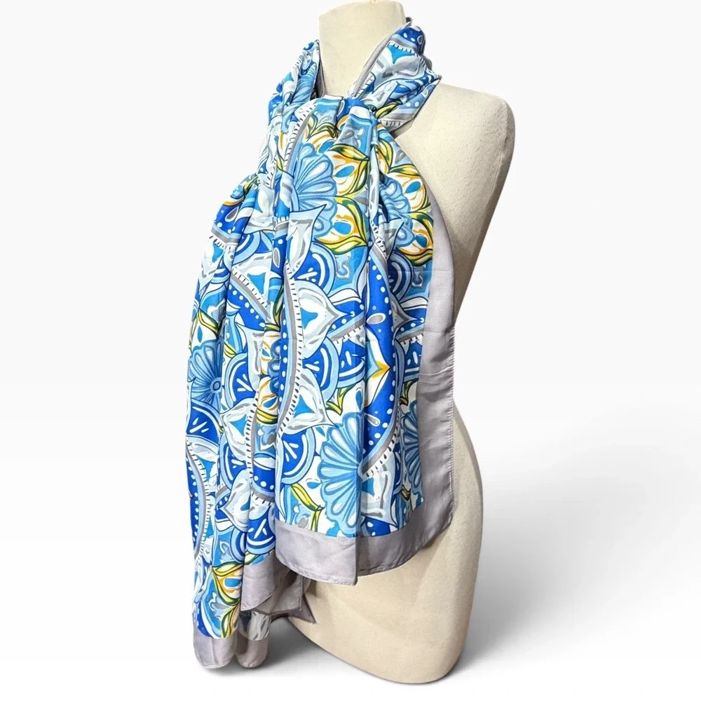 Caracciolo Napoli Maiolica Ceramic Print Scarf Blue White Floral Medallion Wrap
